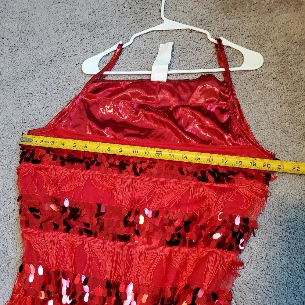 no brand stunning red