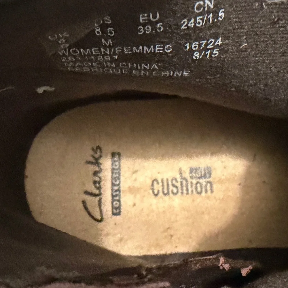 Clarks collection dark
