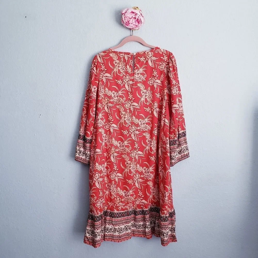 beachlunchlounge red floral