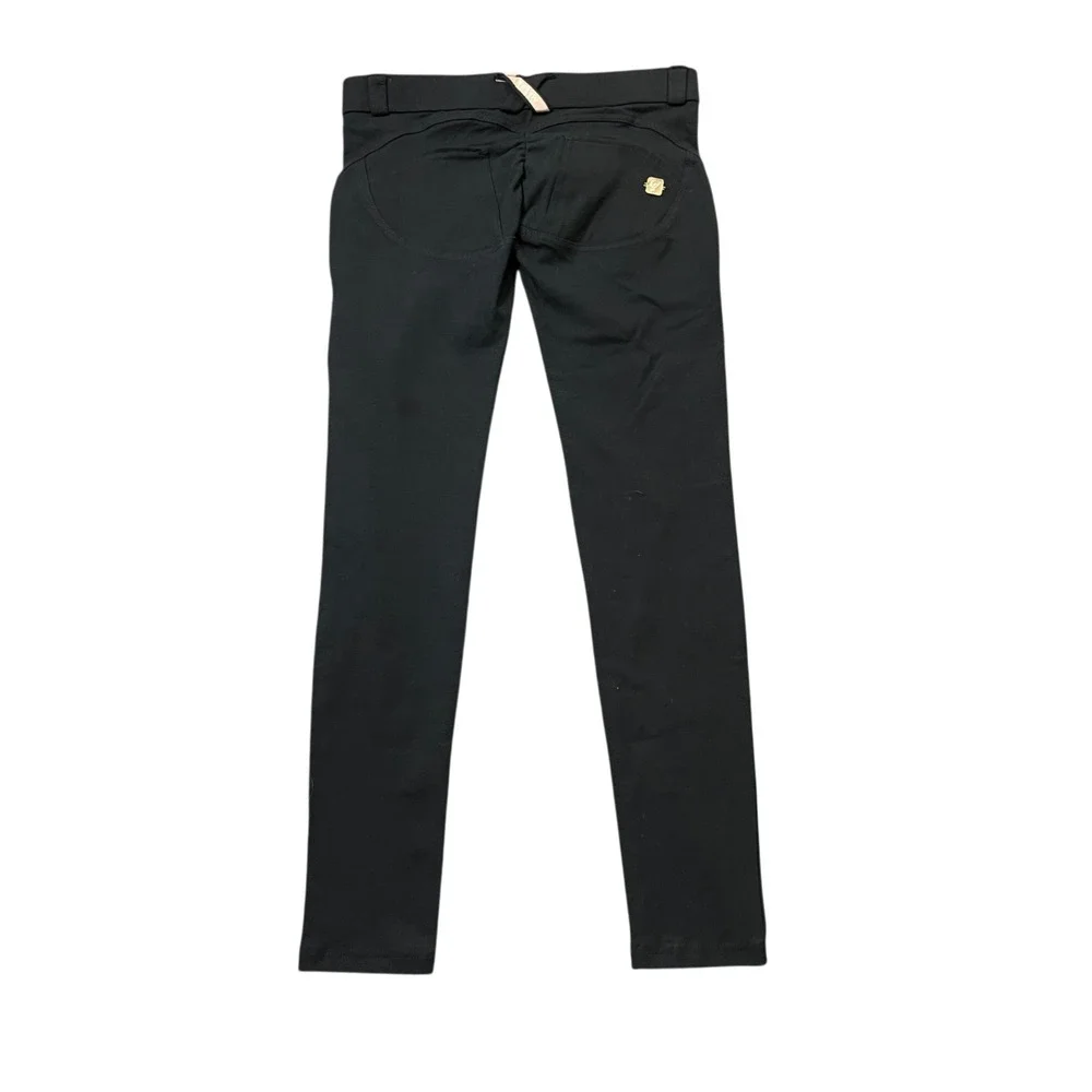 Freddy small black