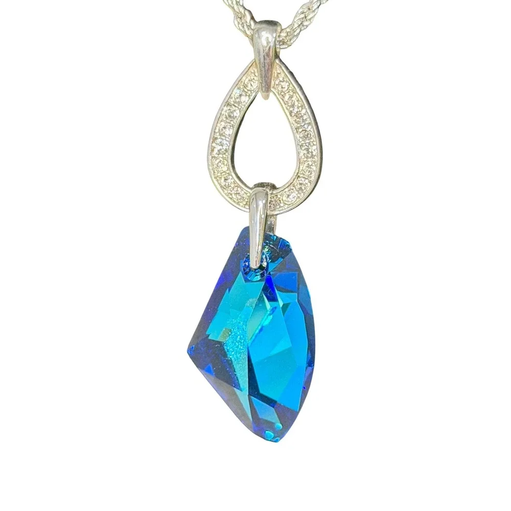 Jon Richard Bermuda Blue Swarovski Crystal Teardrop Pendant Necklace silver tone