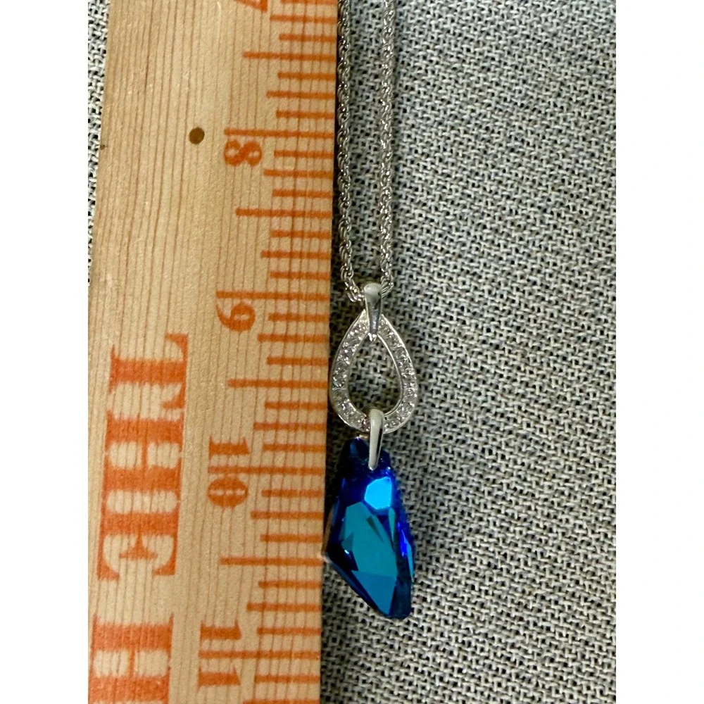 Jon Richard Bermuda Blue Swarovski Crystal Teardrop Pendant Necklace silver tone