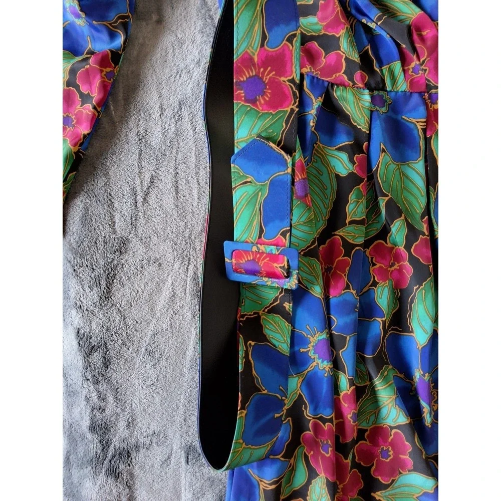 Papell Boutique see photos