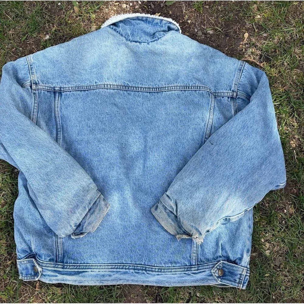 Camel pre owned