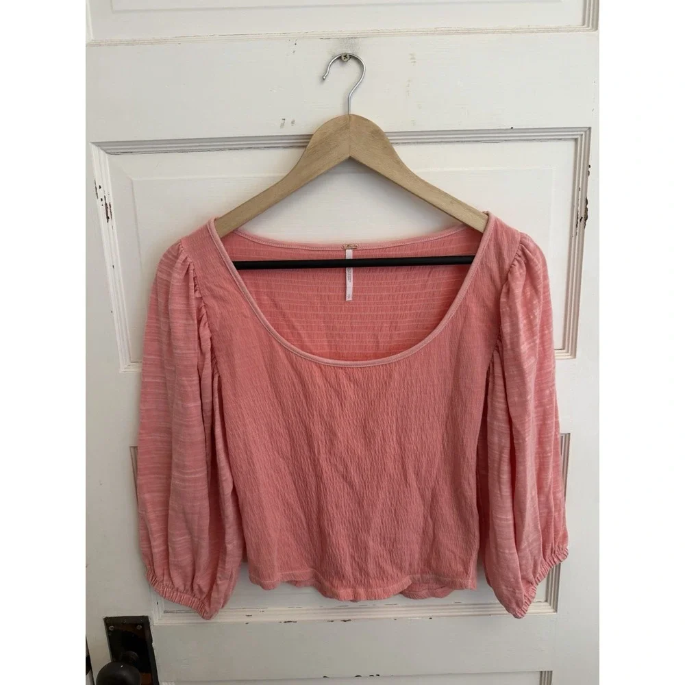 Free People Women's Coral Pink Day Lily‎ Puff Sleeve Blouse Top Size Small $78