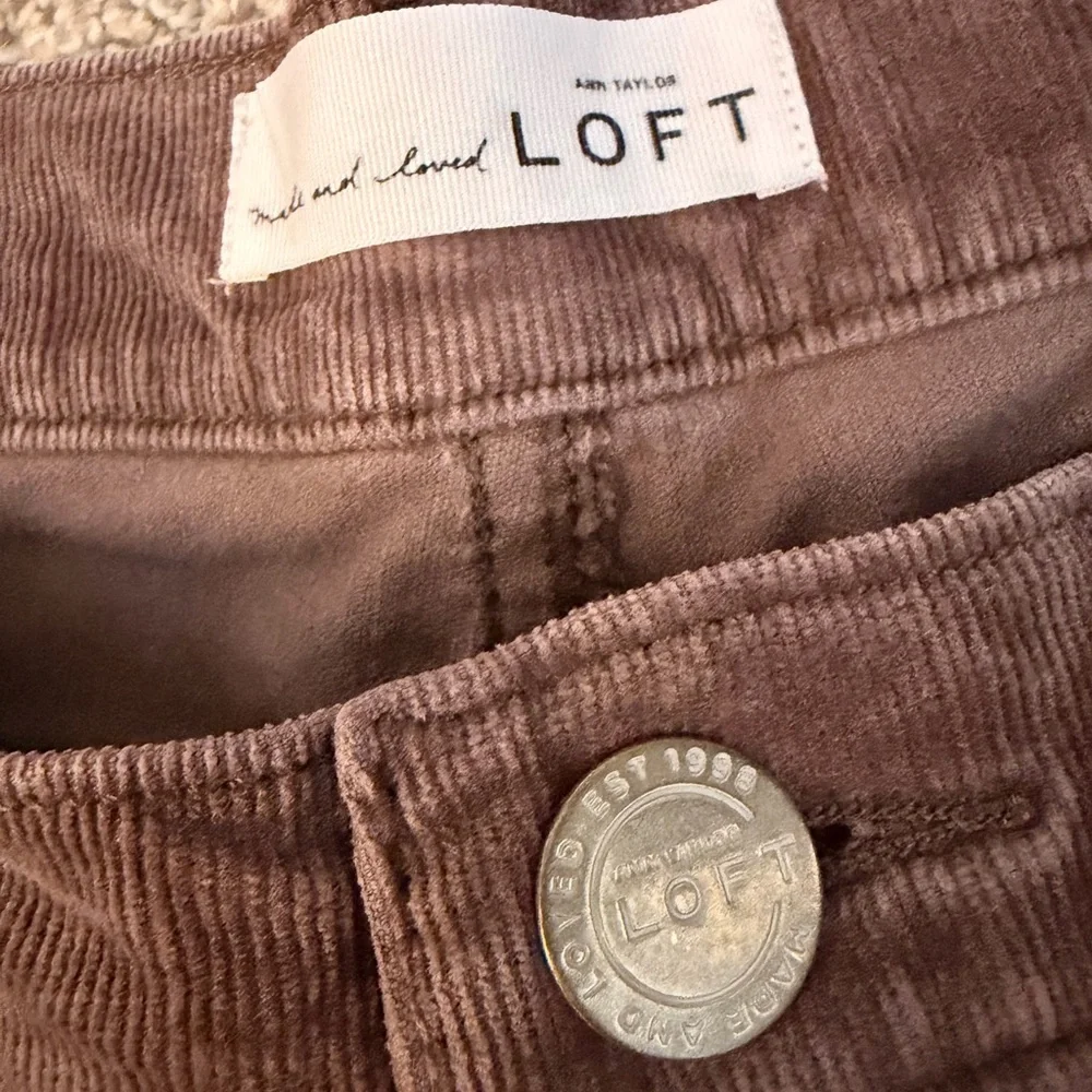 LOFT chic taupe