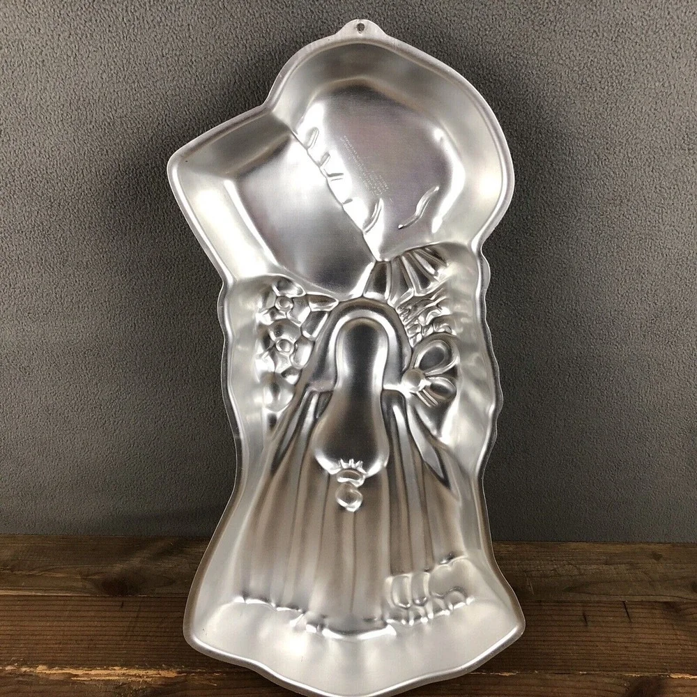 HOLLY HOBBIE WILTON‎ BIRTHDAY PARTY TIN CAKE PAN VINTAGE 1975 AMERICAN GREETINGS