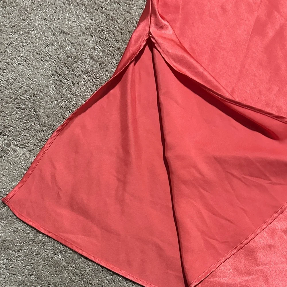 Secret Treasures luxurious red