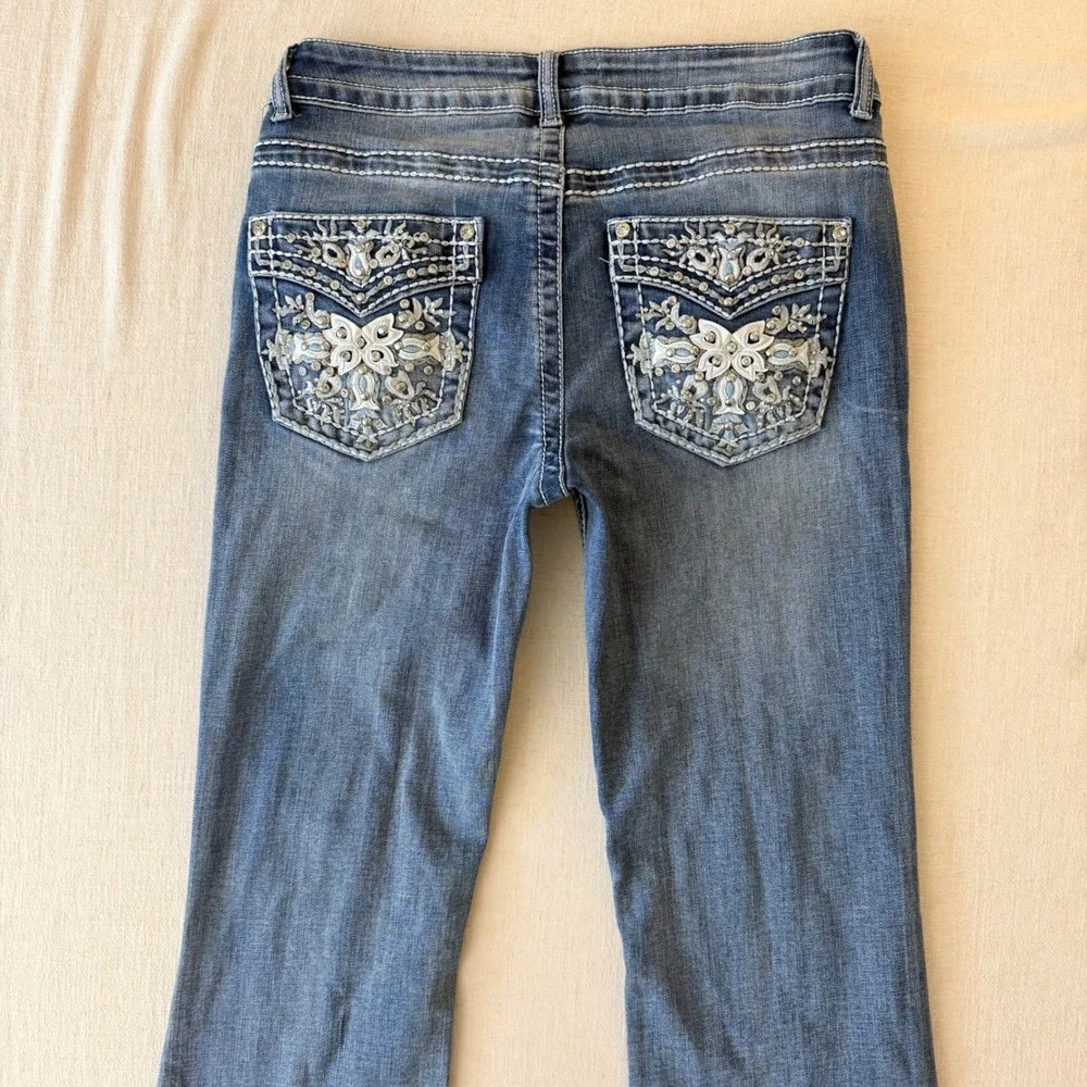 Telepatía measurements waist