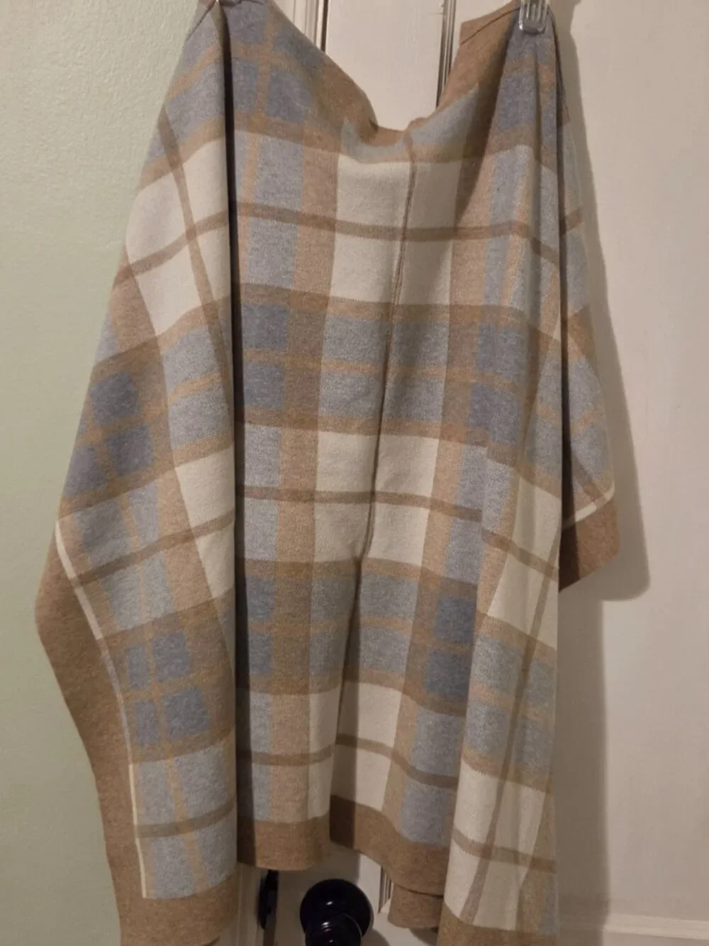 Rachel Zoe poncho new