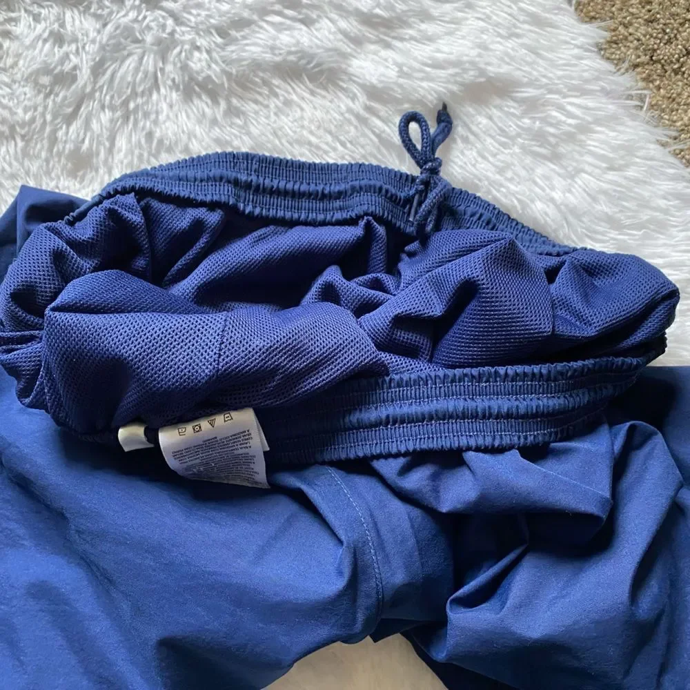 adidas vintage windbreaker