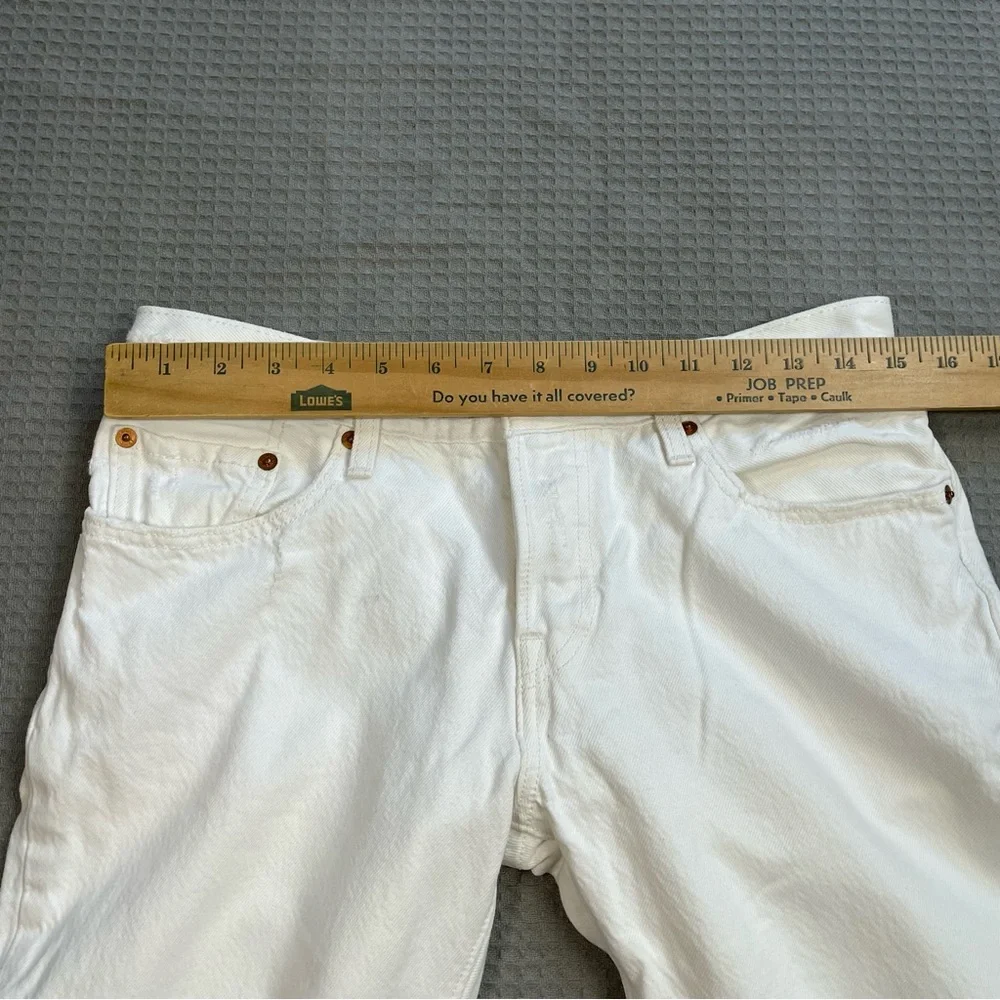 Levi’s 501‎ CT Jeans 26 Womens Custom Tapered Button Fly Distressed White