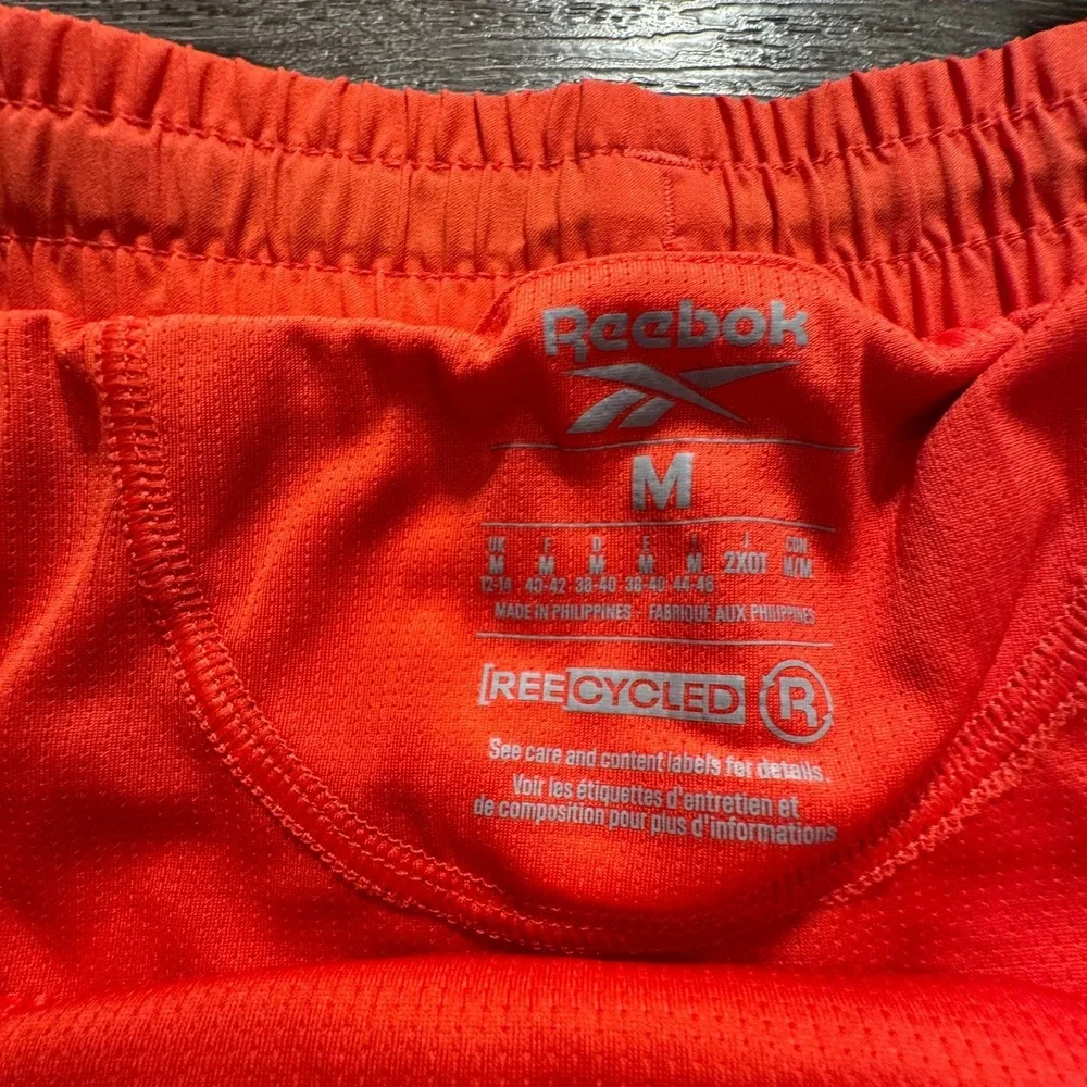Reebok‎ Shorts Womens Medium Athletic Running Outdoor Elastic Waist Performance