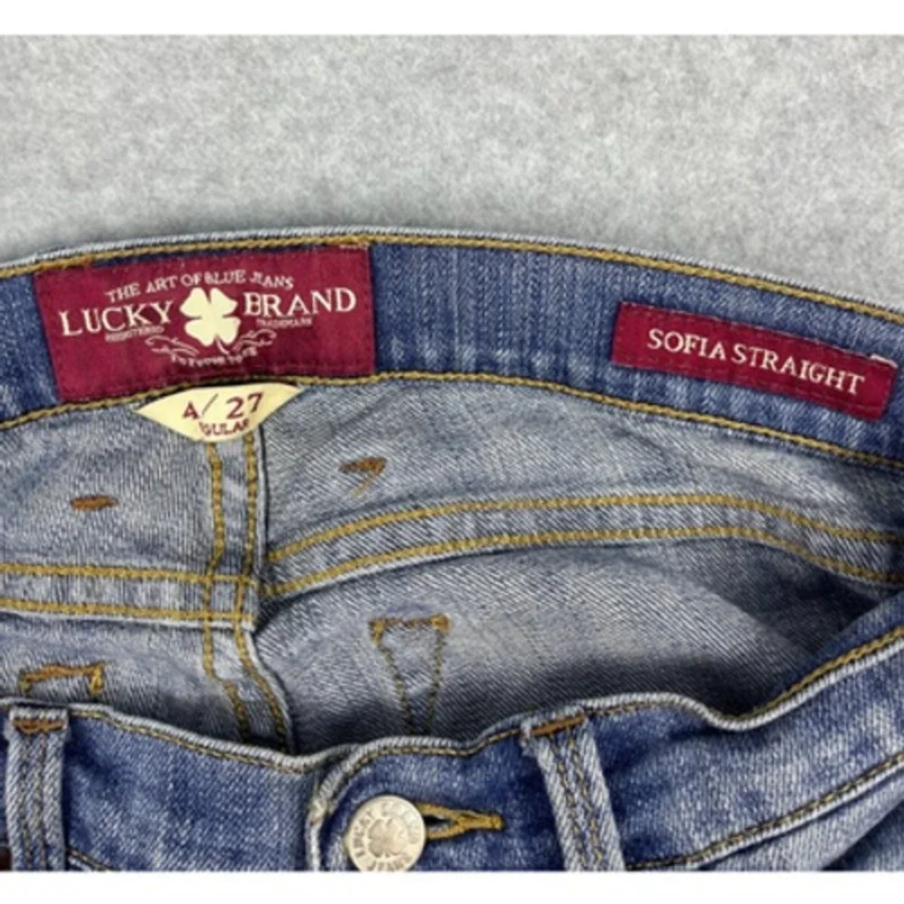 Lucky Brand add touch