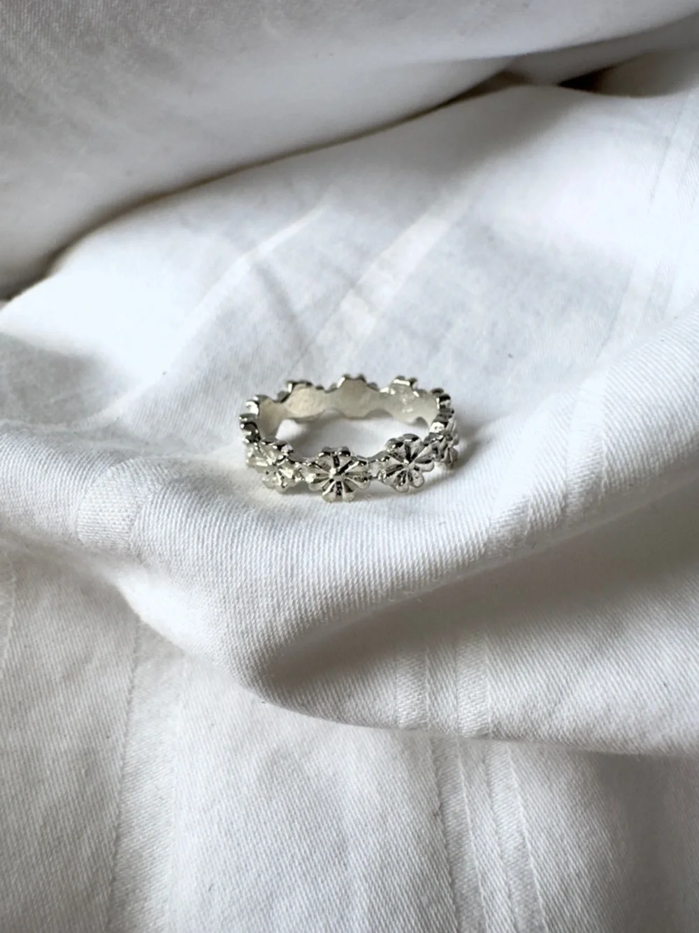 Sterling Silver Daisy Ring