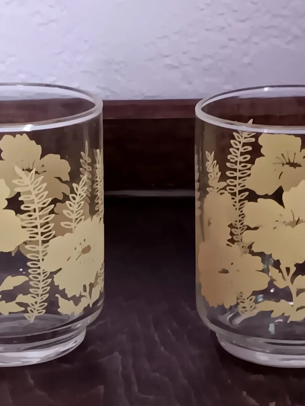 Vintage MCM Yellow Hibiscus And Fern Libbey Glass Pair