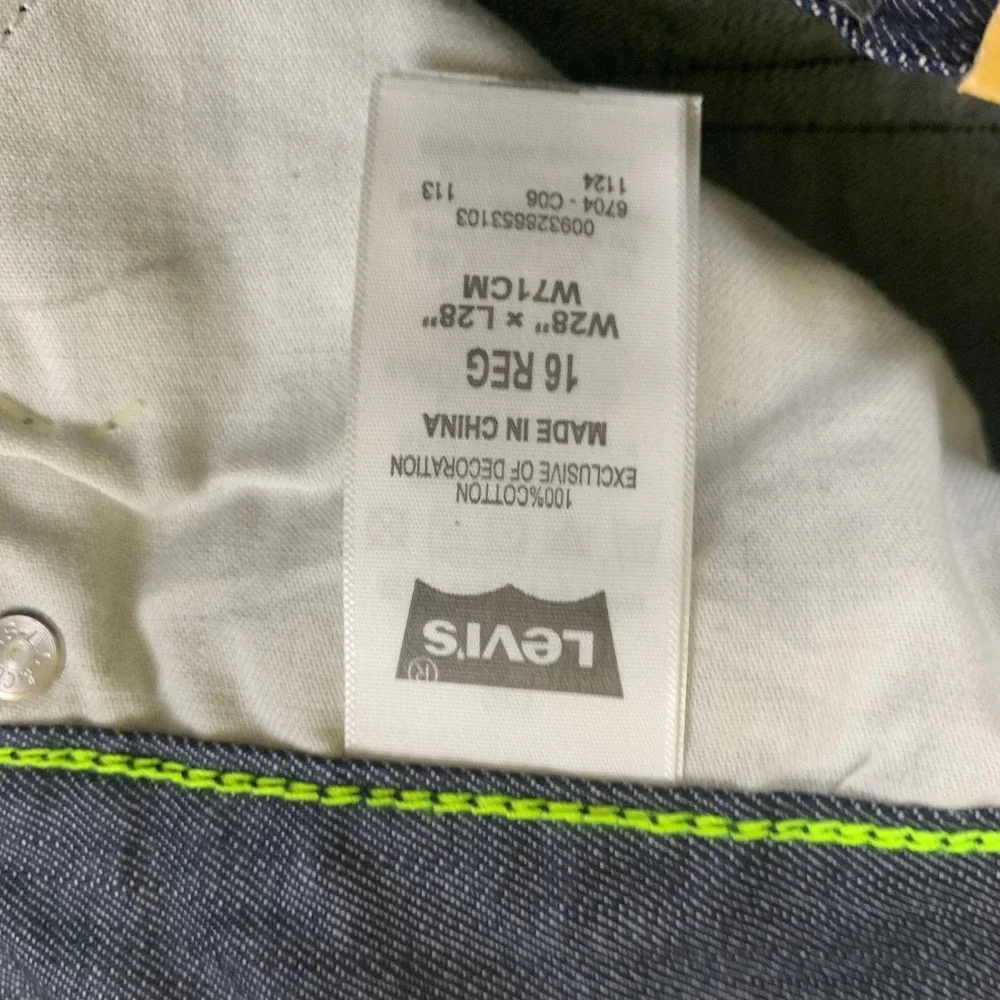 Levis levis 511