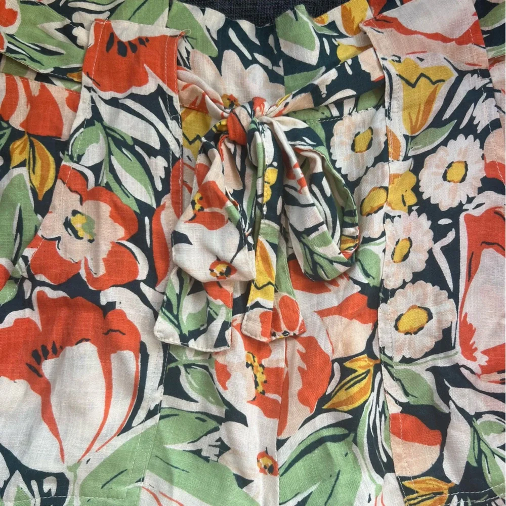 Bila stylish shorts
