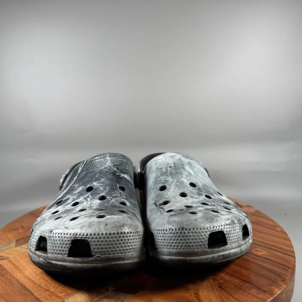 Crocs Classic Clog Mossy Oak Fishing Elements Bone Camo Mens 8 Womens 10 Grey