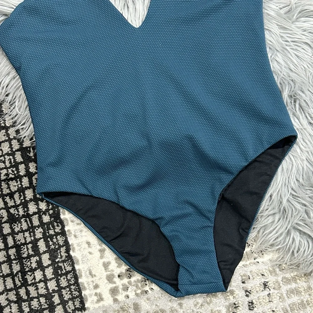 Leith solid teal