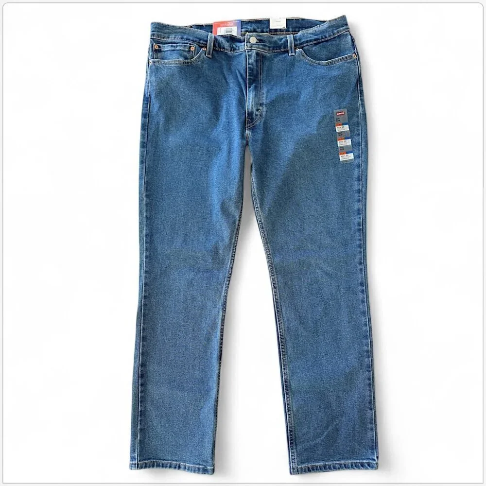 Levis size 40