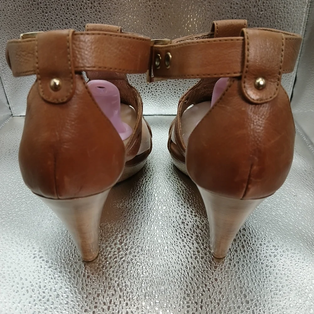 Söfft elegant brown