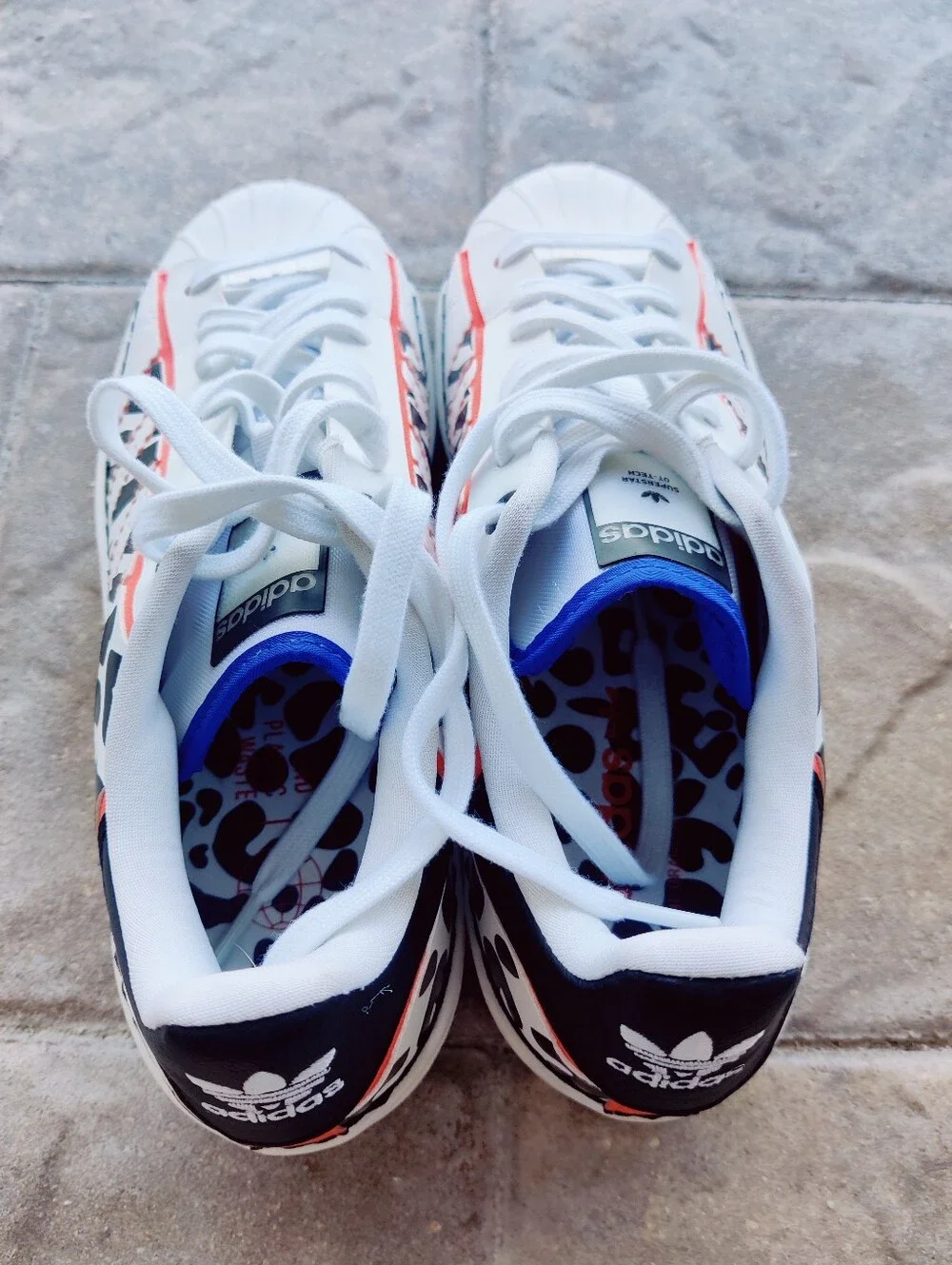 adidas Originals gorgeous vibrant