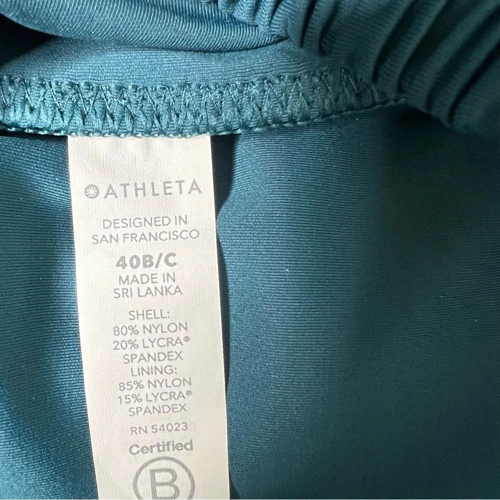 Athleta sculpted halter