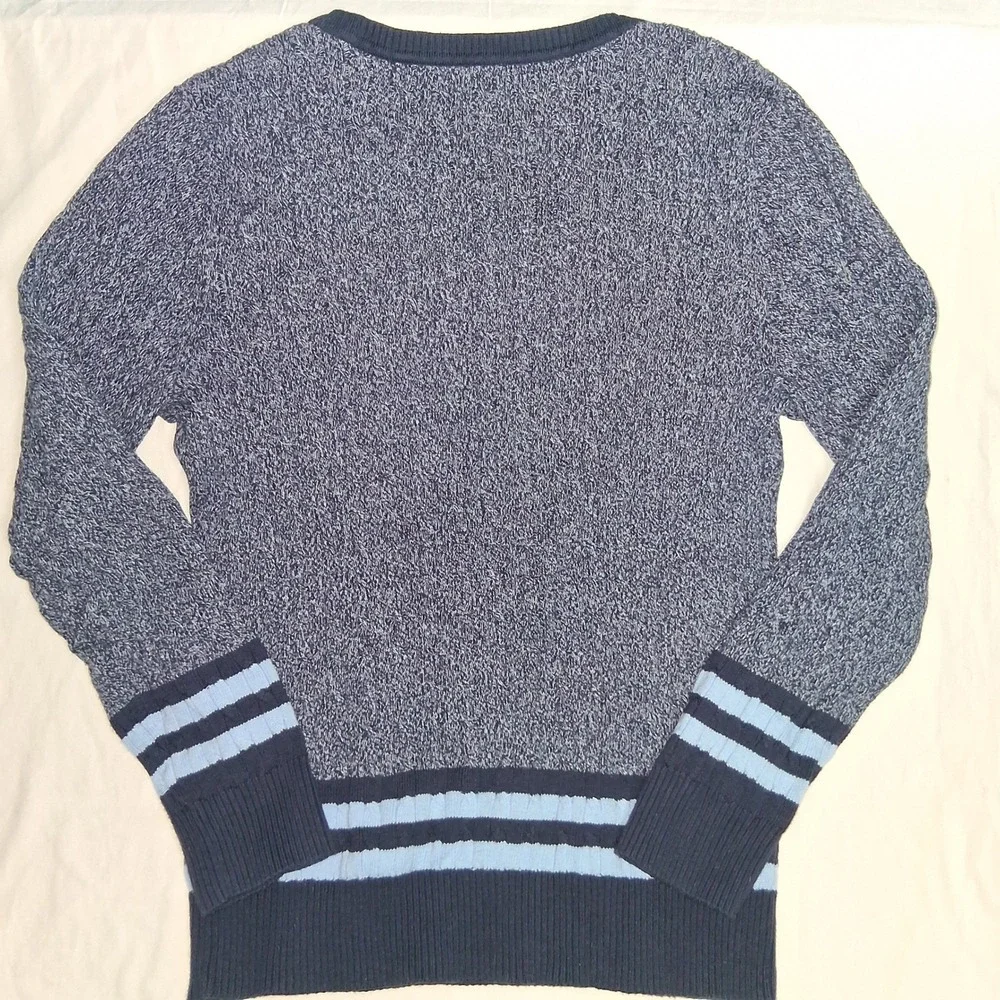 Karen Scott classic neck