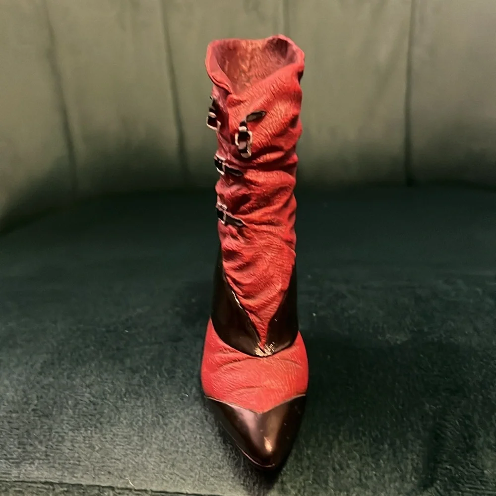 Just The Right Shoe just right