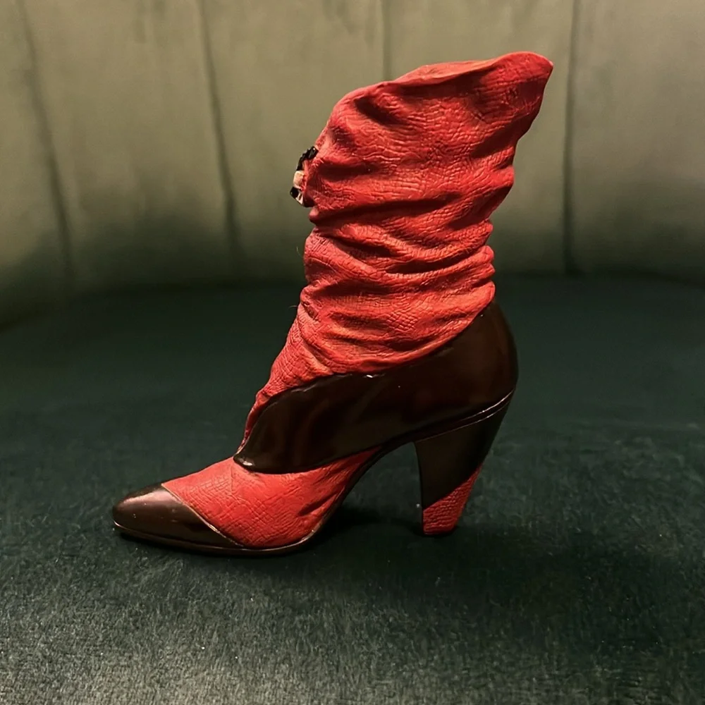 Just The Right Shoe just right