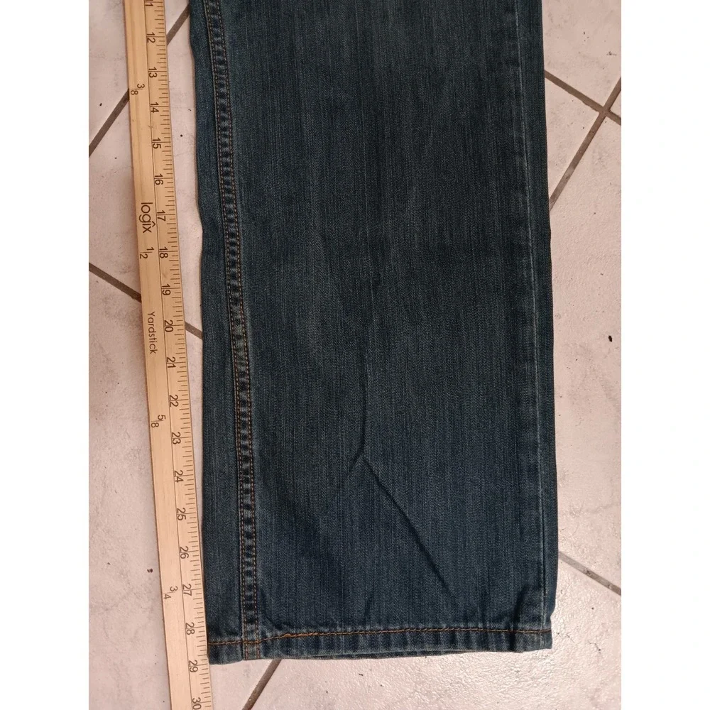 Levis elevate your