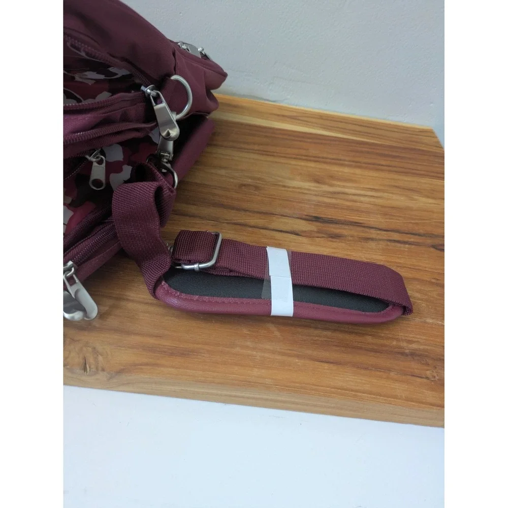 Samantha Brown measurements carry