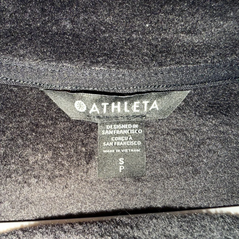 Athleta women’s asymmetrical