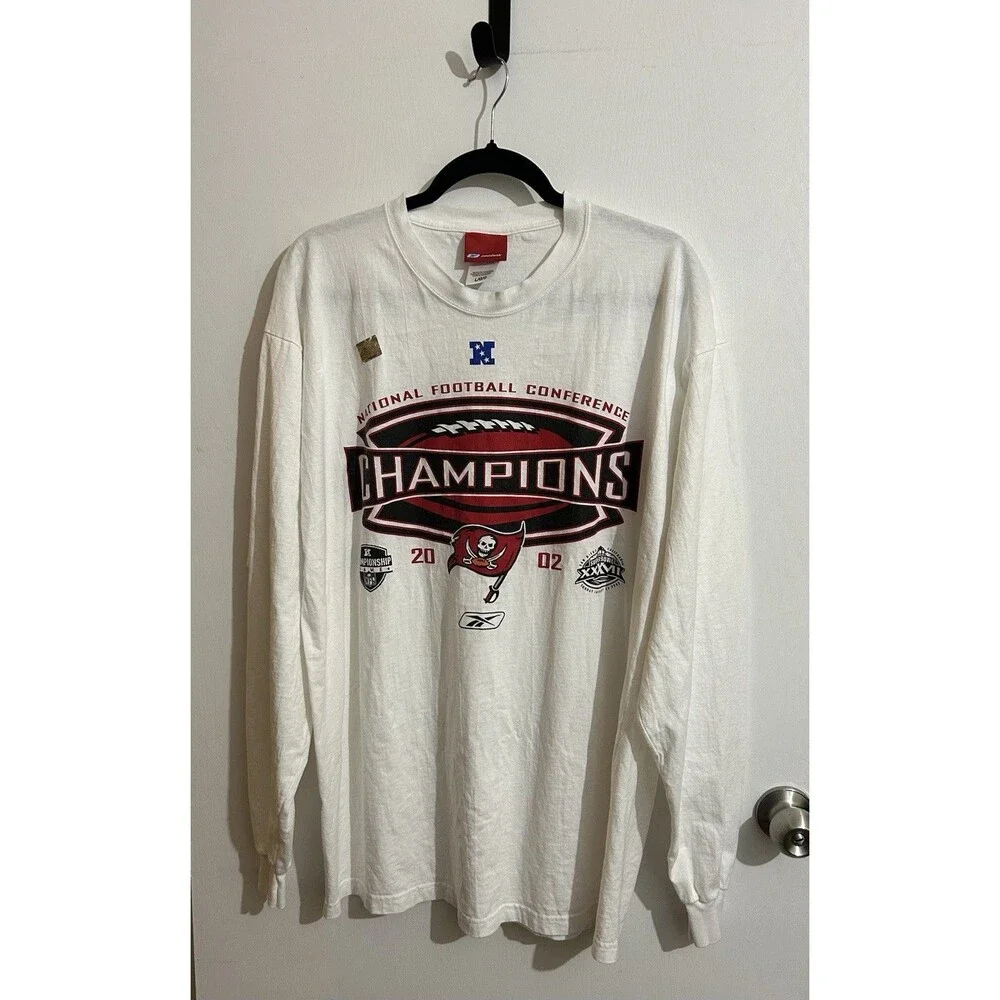 Reebok Tampa Bay Buccaneers National Football Conference Champs 2002 Large Tee