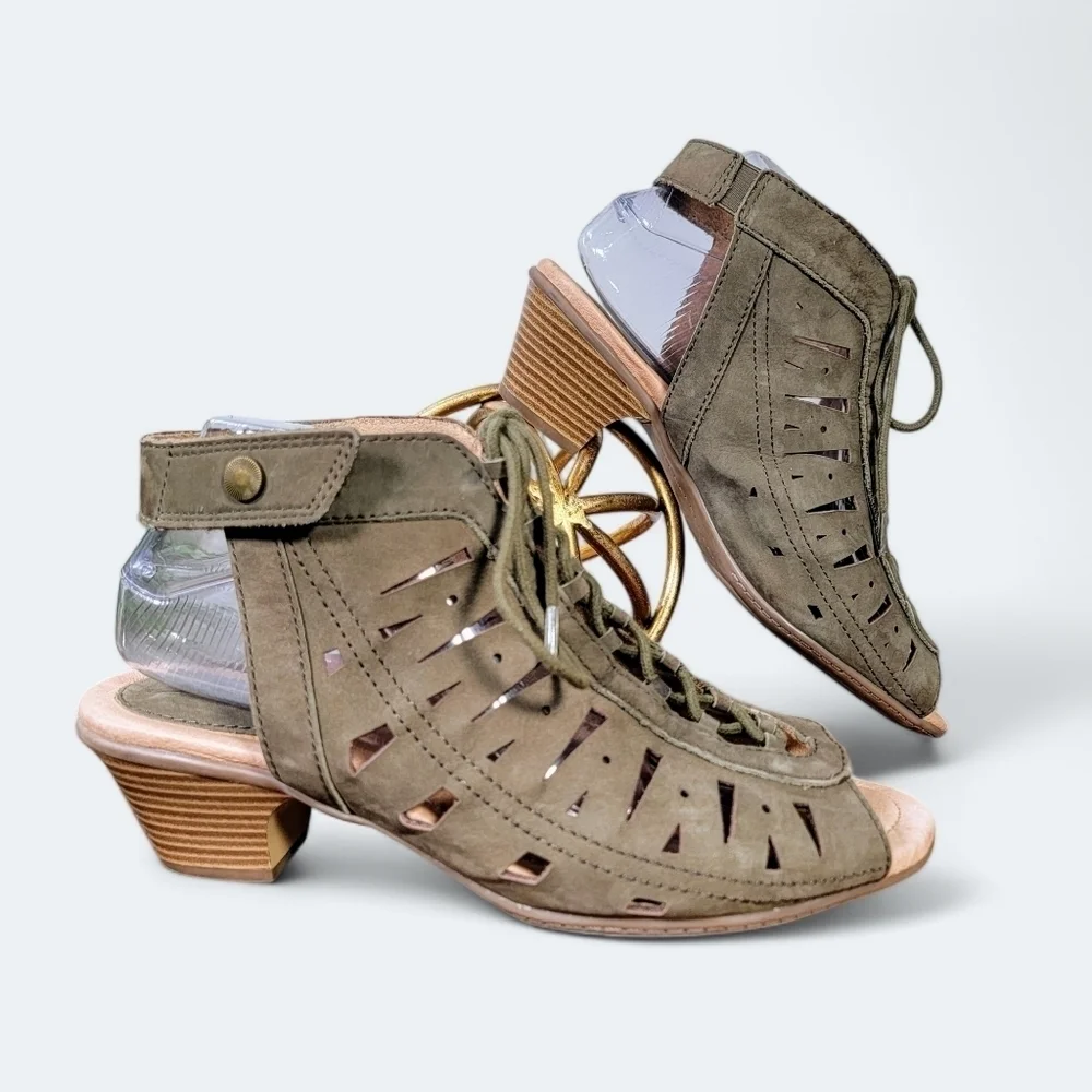 Earth chic olive