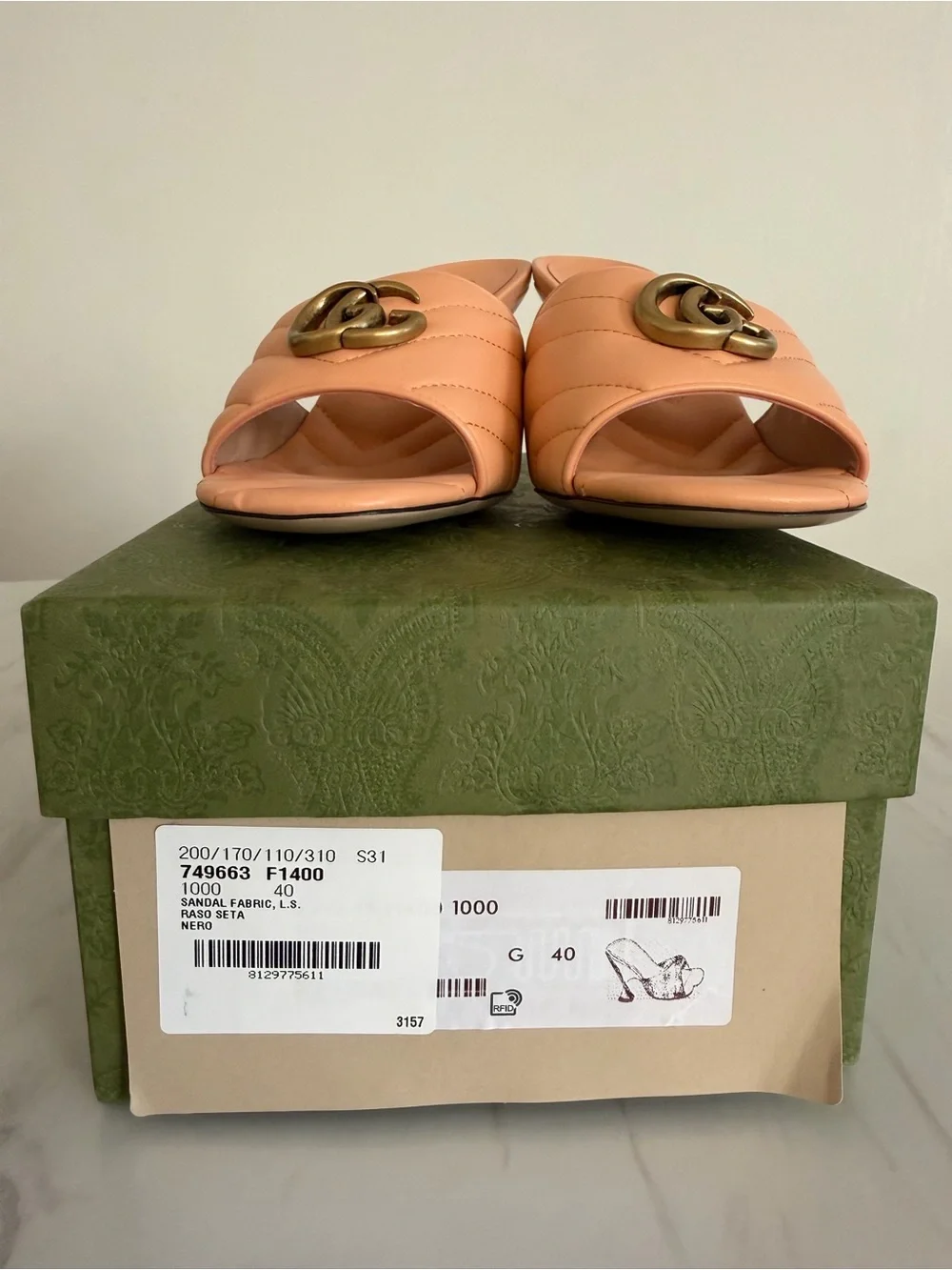 Gucci stylish slides