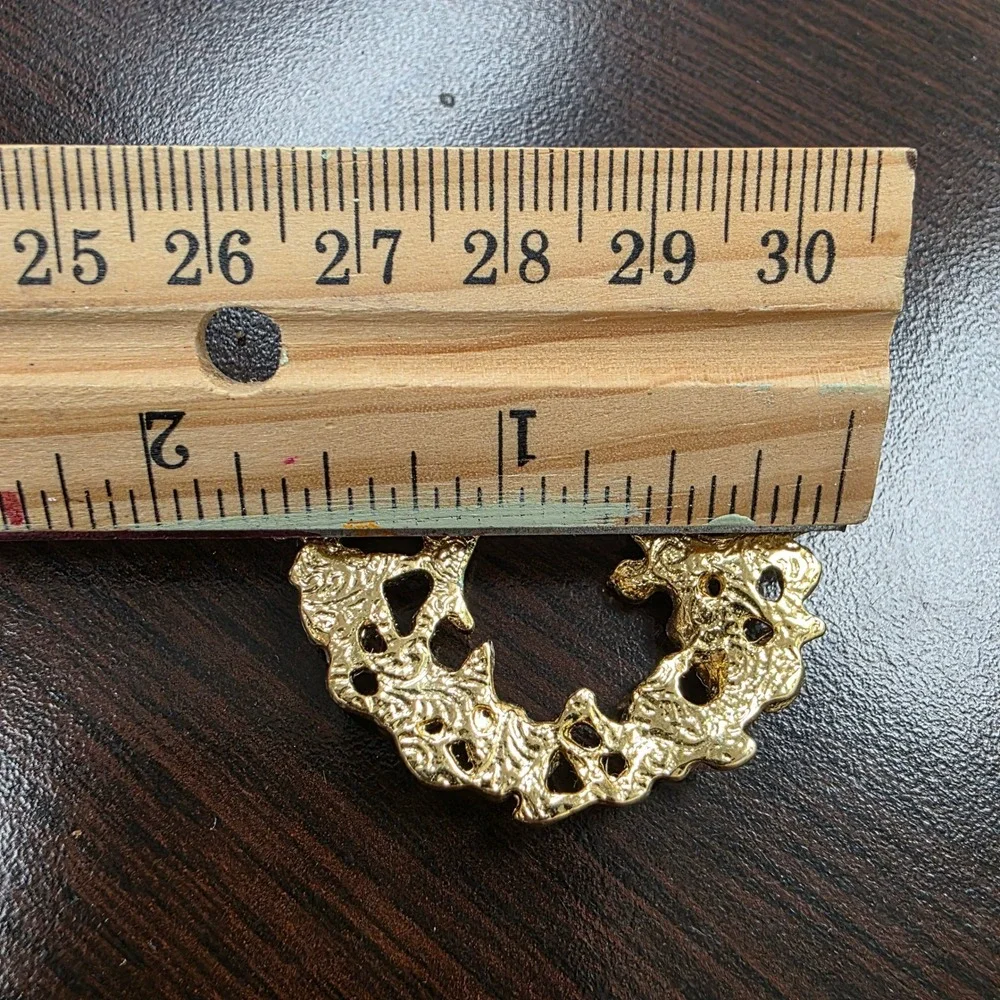 N/A gold tone