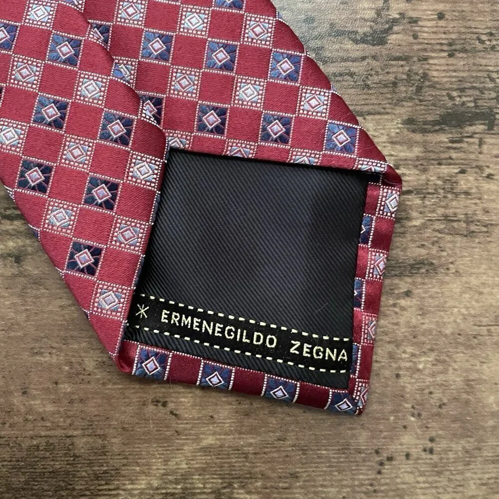 Ermenegildo Zegna Silk Tie Dark Red Geometric Satin Finish Necktie Luxury Italy