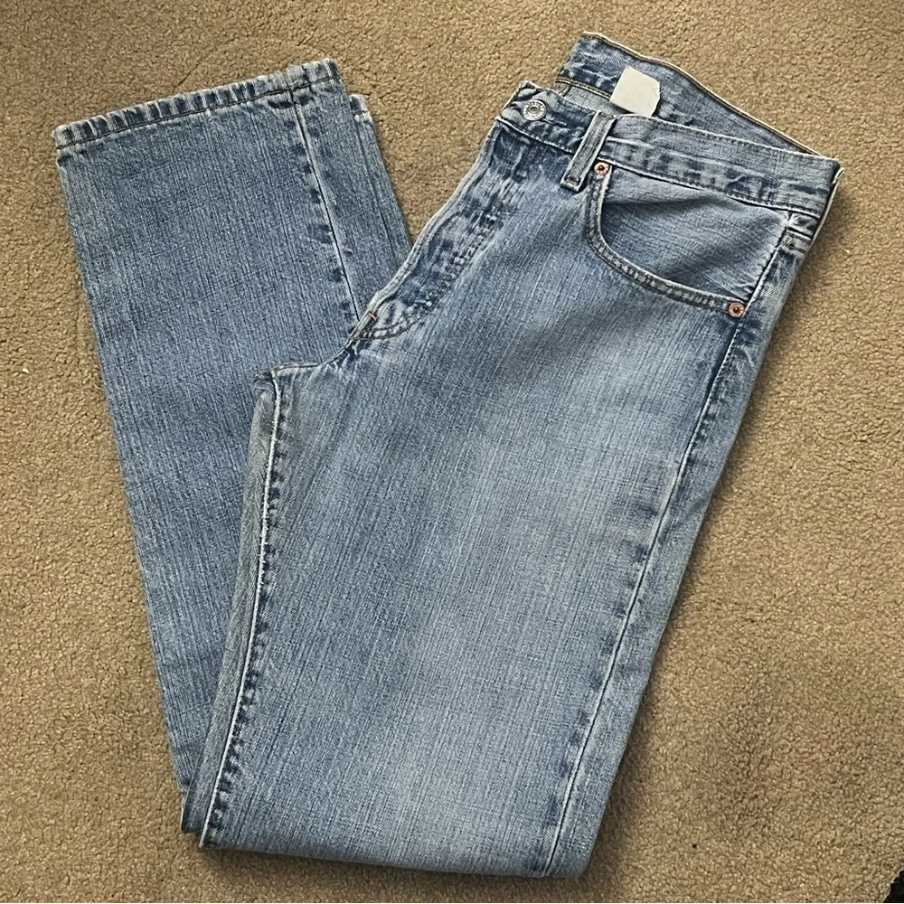 Levis timeless straight