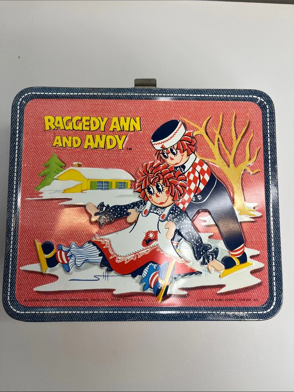 Aladdin industries Inc. vintage lunchbox