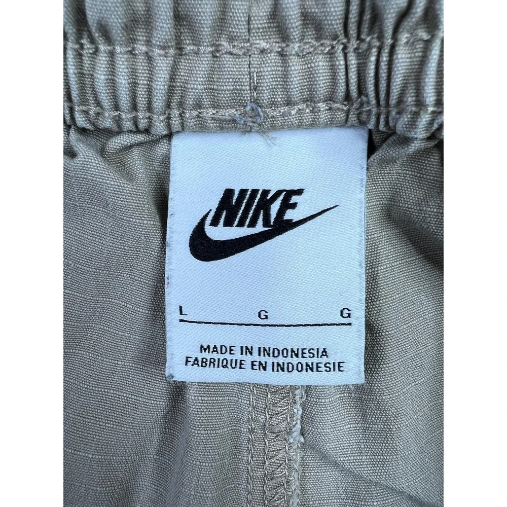 Nike club woven