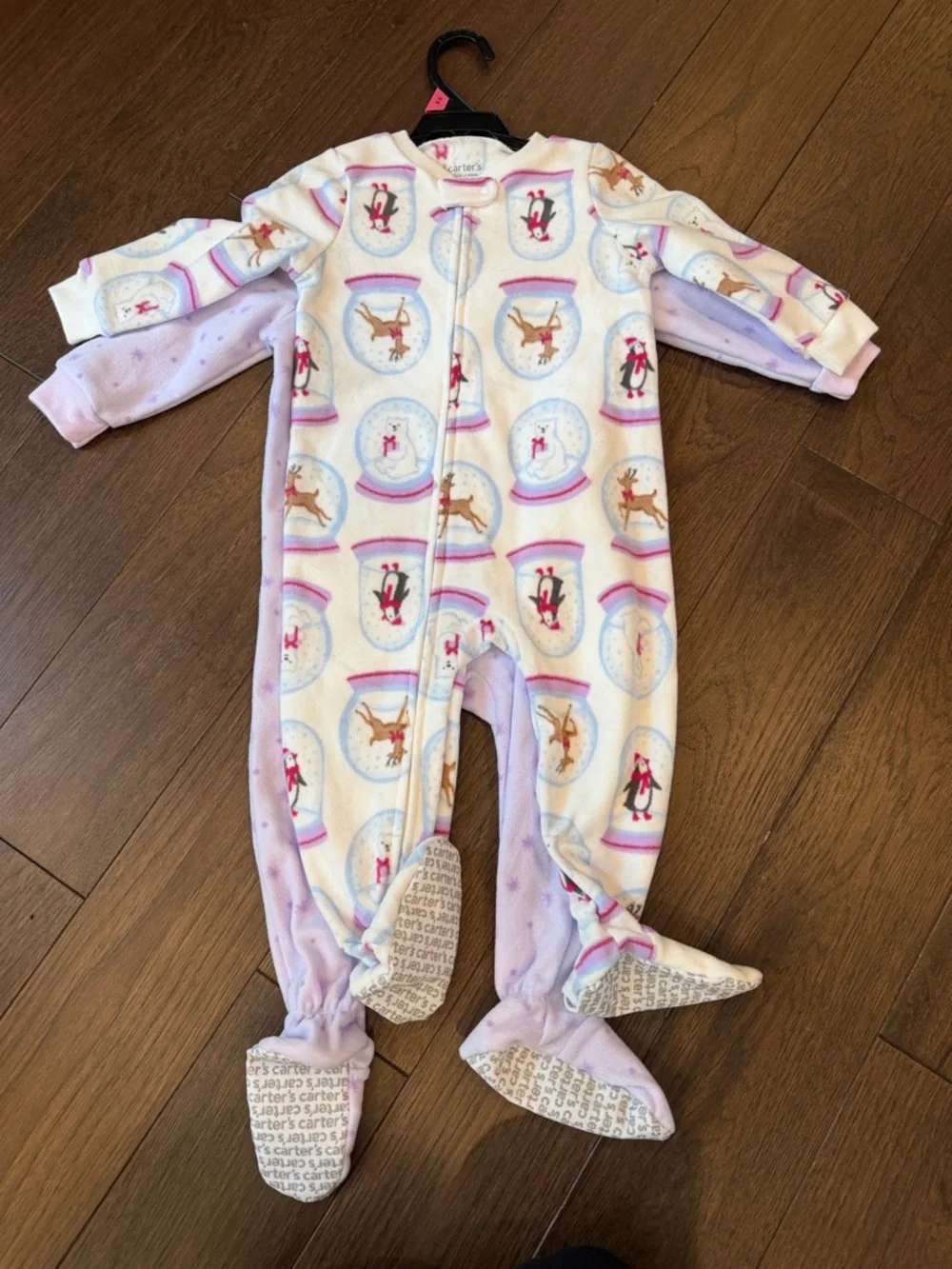 Carters set zip