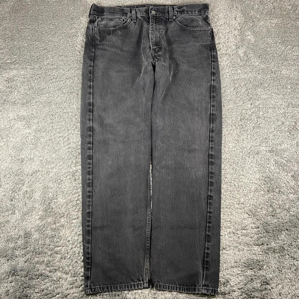 Levis measurements waist