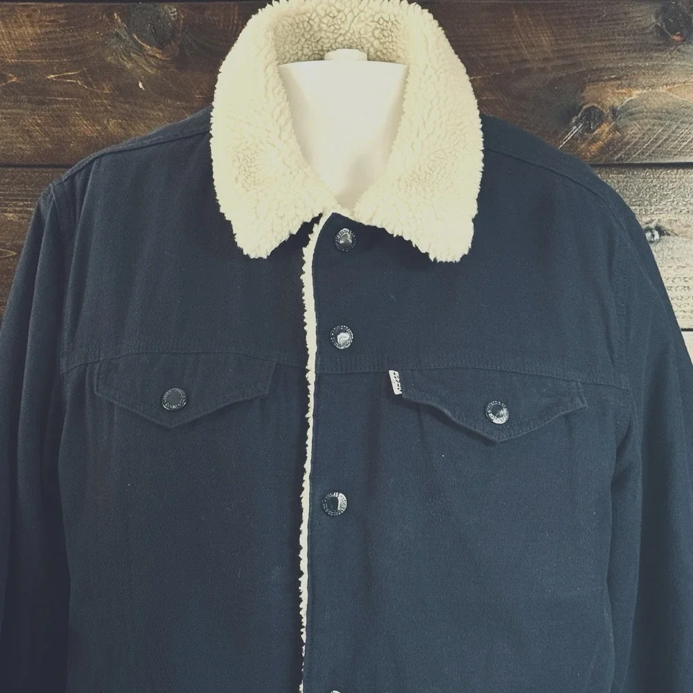 Levis levi men