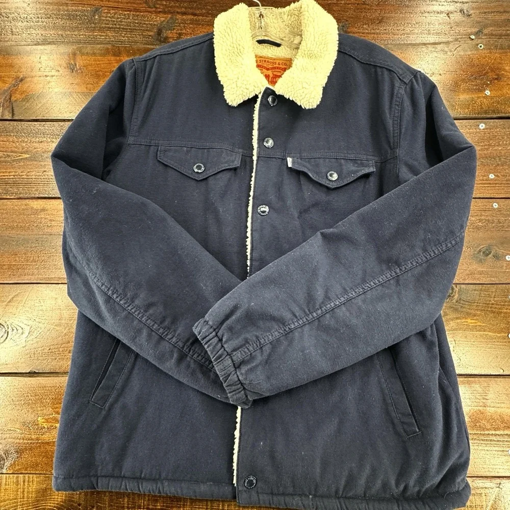 Levis levi men