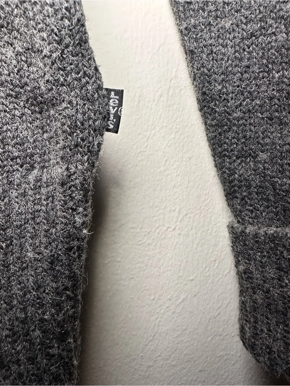 Levis levi knit