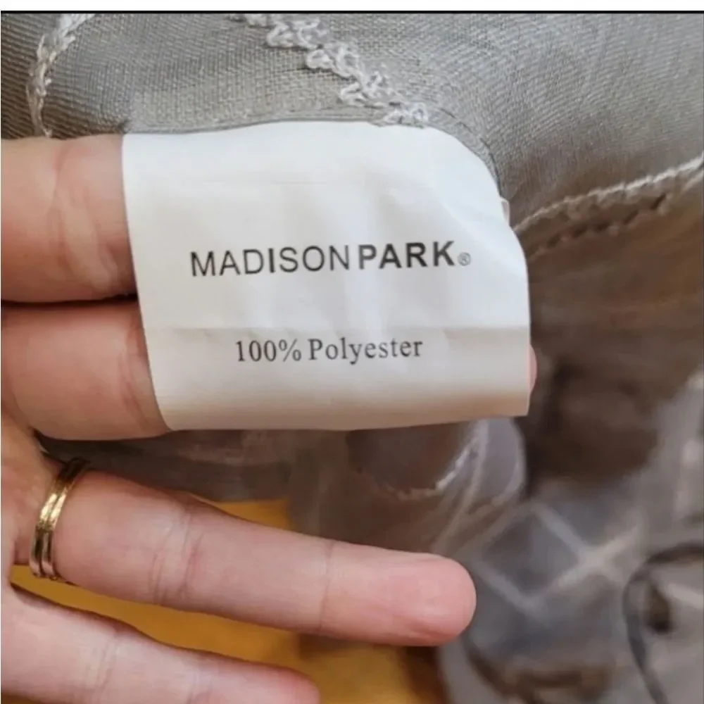 Madison Park excellent gray