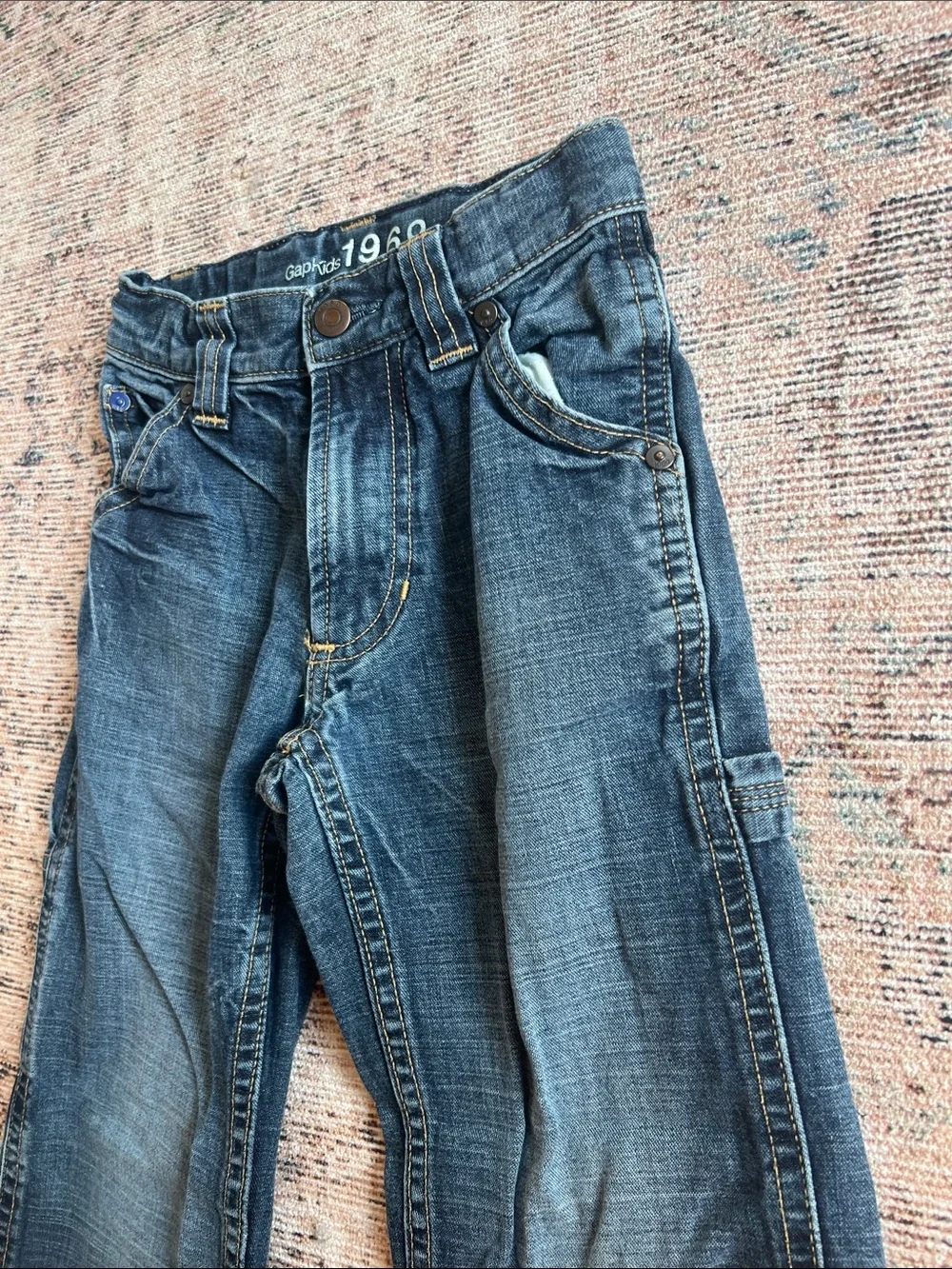 GAP straight leg