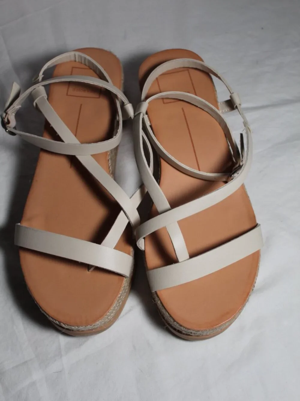 Dolce Vita brand new